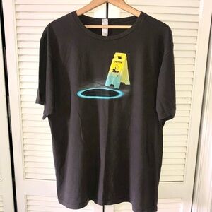 Woot Graphic Tshirt Slippery Wet Gray XL